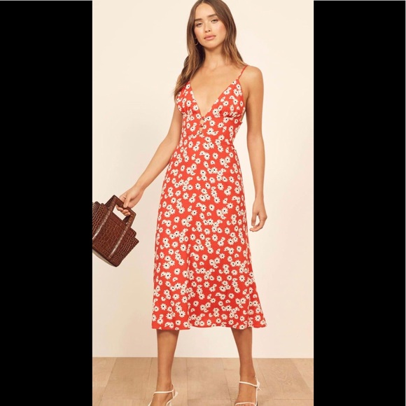 montague dress reformation